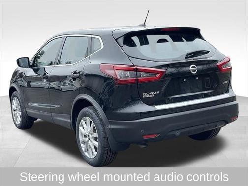 2022 Nissan Rogue Sport S