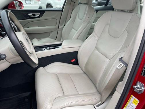 2019 Volvo S60 T5