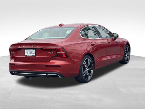2019 Volvo S60 T5