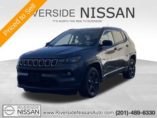 Granite Crystal Metallic Clearcoat 2022 Jeep Compass Latitude