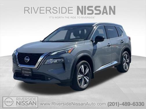 2022 Nissan Rogue SL