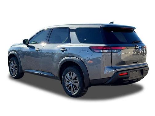 2025 Nissan Pathfinder S