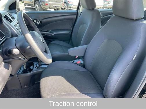 2013 Nissan Versa 1.6 S
