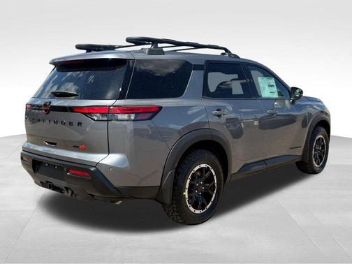 Gun Met 2026 Nissan Pathfinder Rock Creek