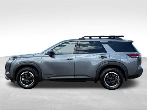 Gun Met 2026 Nissan Pathfinder Rock Creek
