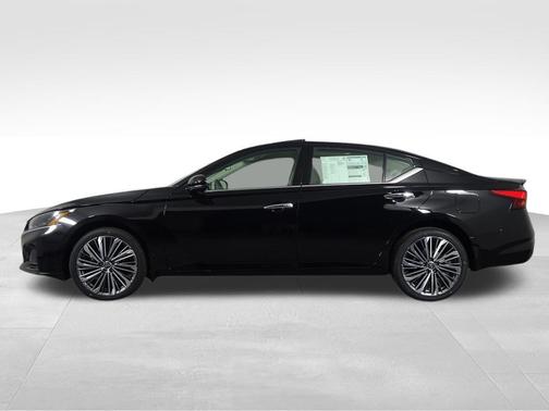 2025 Nissan Altima 2.5 SL