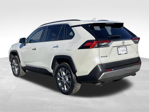 2022 Toyota RAV4 Limited