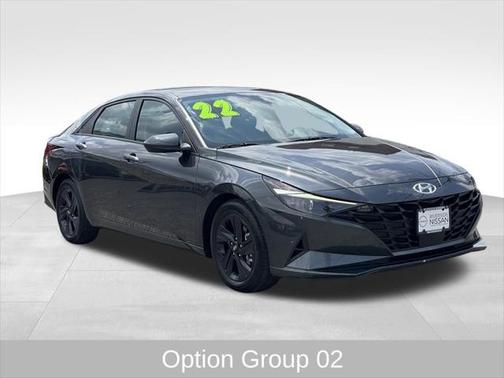 2022 Hyundai ELANTRA SEL