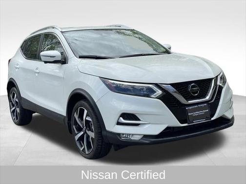 2022 Nissan Rogue Sport SL