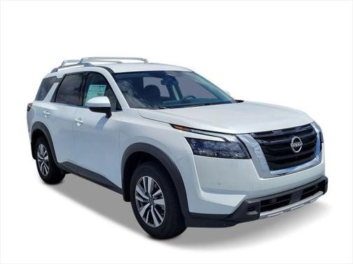 2025 Nissan Pathfinder SL 4WD