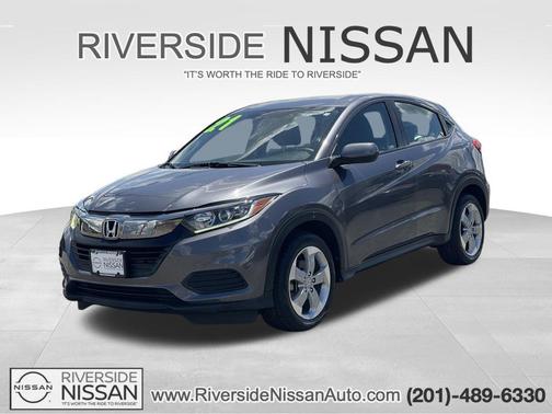 Modern Steel Metallic 2021 Honda HR-V LX