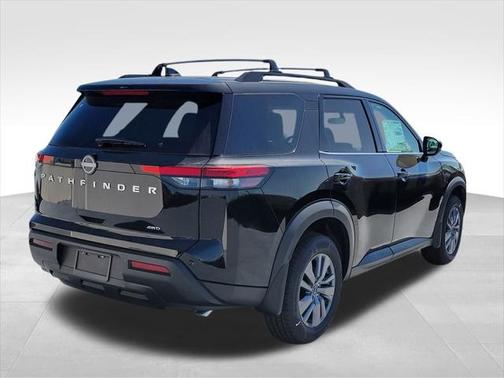 2025 Nissan Pathfinder SV 4WD