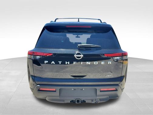 2025 Nissan Pathfinder SV 4WD