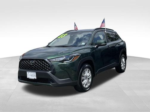2023 Toyota Corolla Cross LE