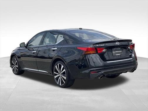 2019 Nissan Altima 2.5 Platinum