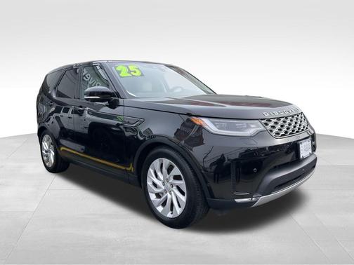 2025 Land Rover Discovery P300 S