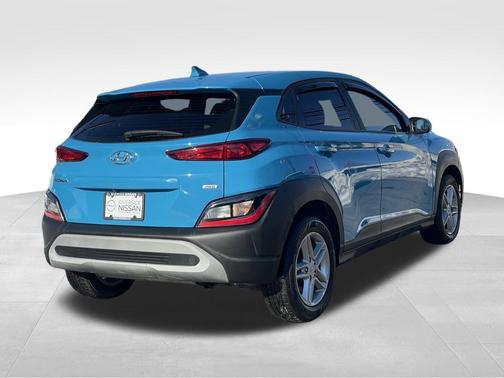 2022 Hyundai KONA SE