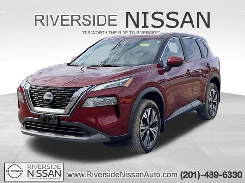 Scarlet 2023 Nissan Rogue SV