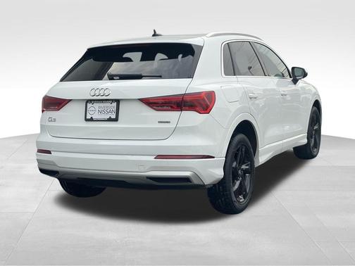 2021 Audi Q3 40 Premium
