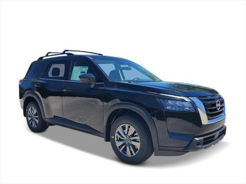 2025 Nissan Pathfinder SV 4WD
