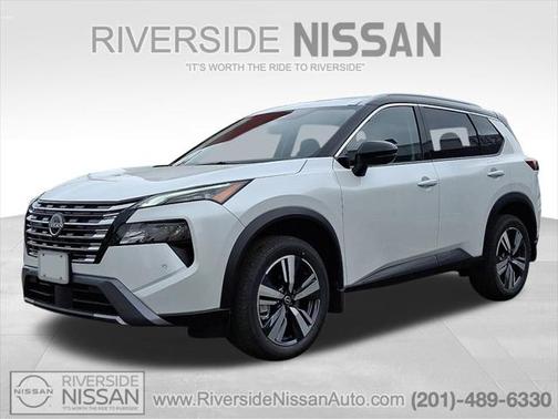 2025 Nissan Rogue SL