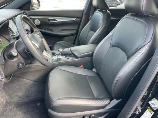 2022 INFINITI QX55 ESSENTIAL
