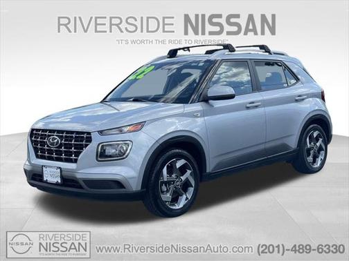2022 Hyundai VENUE SEL