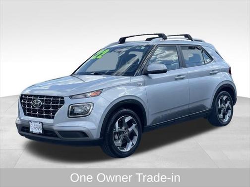 2022 Hyundai VENUE SEL