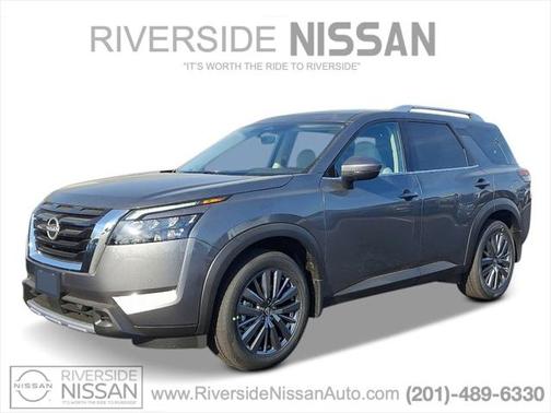2025 Nissan Pathfinder SL 4WD