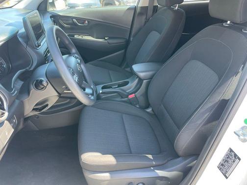 Lunar White 2023 Hyundai KONA SEL