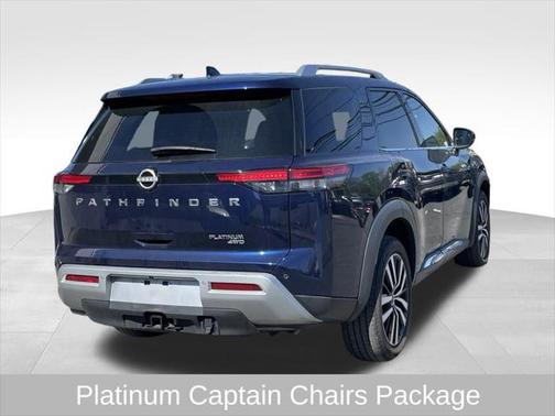 2023 Nissan Pathfinder Platinum 4WD