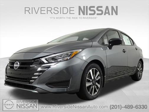 2025 Nissan Versa 1.6 S