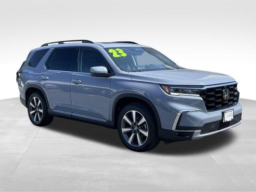 2023 Honda Pilot AWD Elite
