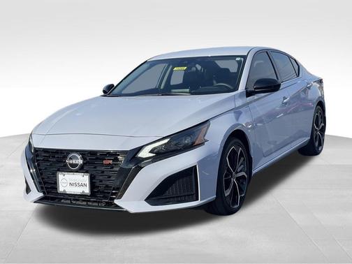 2024 Nissan Altima SR Intelligent AWD