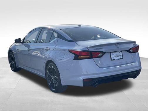 2024 Nissan Altima SR Intelligent AWD