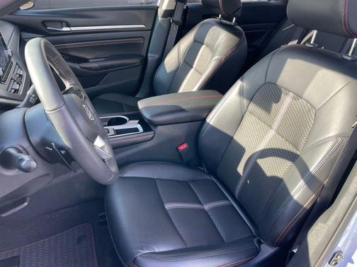 2024 Nissan Altima SR Intelligent AWD