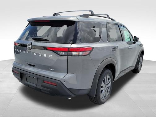 2025 Nissan Pathfinder SV 4WD
