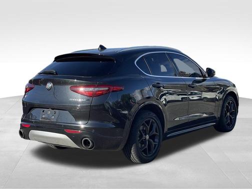 2020 Alfa Romeo Stelvio Ti Sport