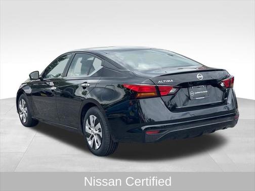 2022 Nissan Altima S FWD