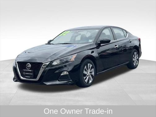 2022 Nissan Altima S FWD