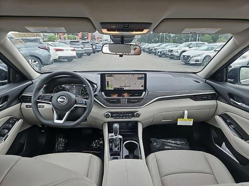 2024 Nissan Altima 2.5 SL