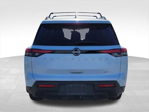 2025 Nissan Pathfinder SV 4WD