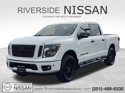 2019 Nissan Titan SL