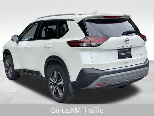 2022 Nissan Rogue SL