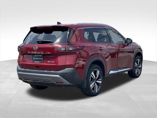 2022 Nissan Rogue SL