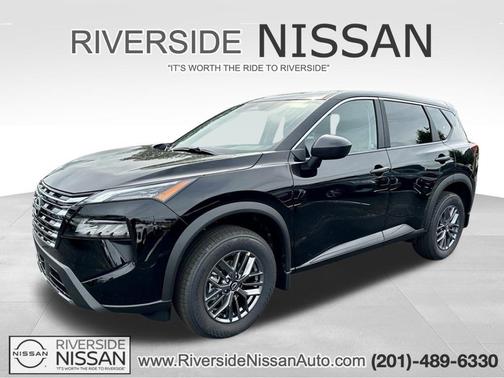 Super Black 2026 Nissan Rogue S
