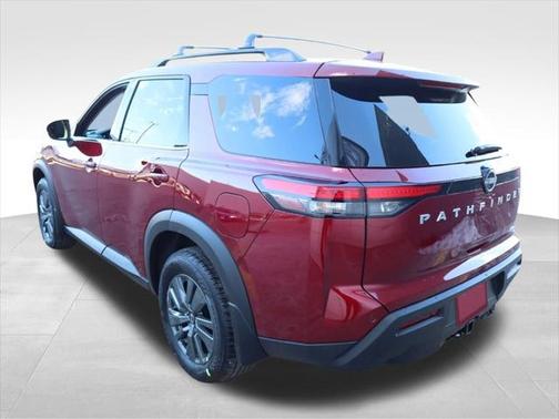 2025 Nissan Pathfinder SV 4WD