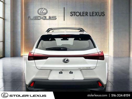 2023 Lexus UX 250h Base