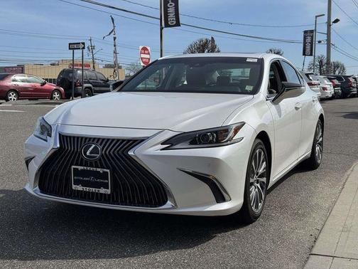 2019 Lexus ES 350 Base
