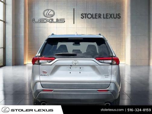 2020 Toyota RAV4 XLE